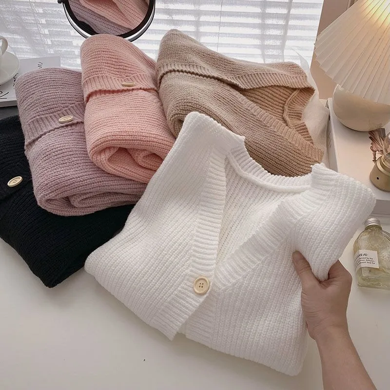 

V-neck Short Knitted Cardigans Women Autumn Korean Casual Long Sleeve Tops Loose One Button Vintage Elegant Sweaters Thin N769