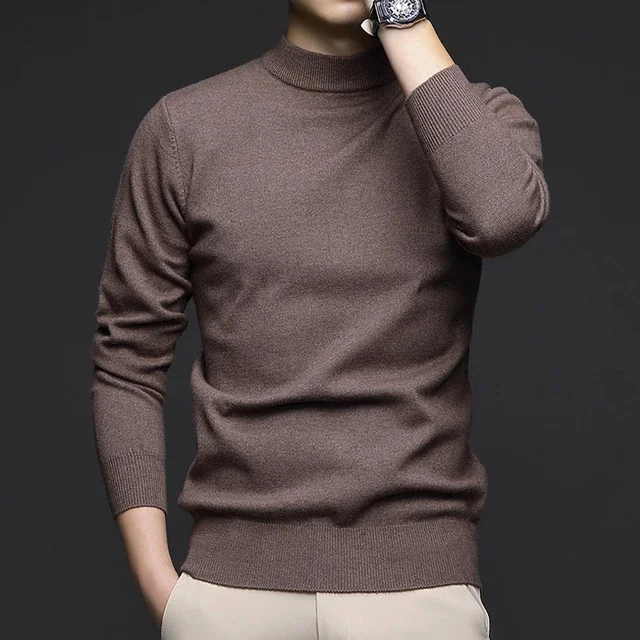 thumbnail image 1 of Otoño 2024 Nuevo suéter elástico ajustado de color sólido de cuello medio alto para hombres Camisa de fondo para jóvenes y de mediana edad, 1 of 5