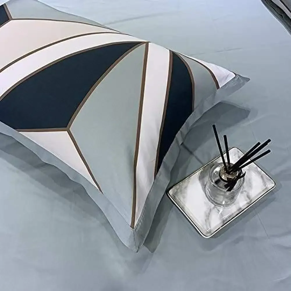 Luxury Microfiber Bedding Set 4 Piece Quilt Cover Bed Sheet Pillowcases Double Bed Bedroom Series Soft Breathable Gift Suitable