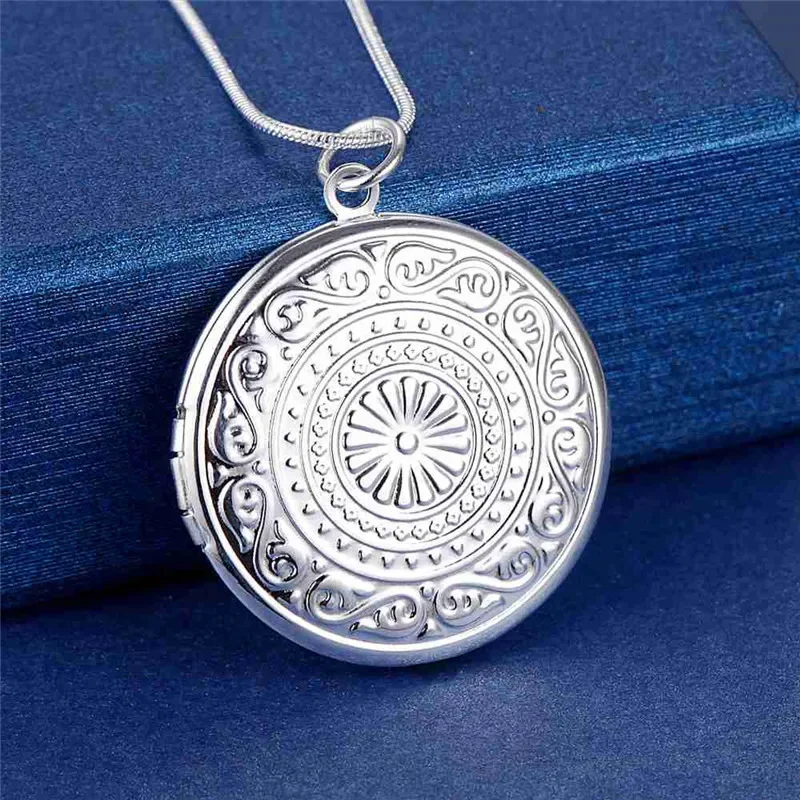 925 Sterling Silver Woman's Classic Round Photo Frame Pendant Necklace for Wedding Party,jewelry holiday gifts,pendant necklace,silver necklace,silver pendant
