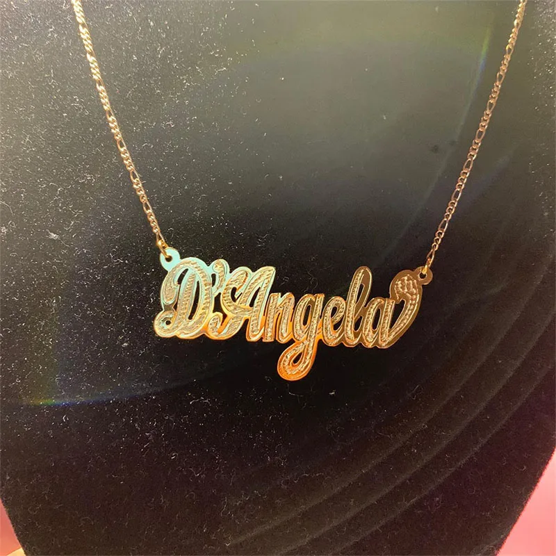 

Customize Laser Cutting Korea Luxury LGBT Single Plates Anime Sister Women Friends Tags Decorative Novelty New Arrivals Nice