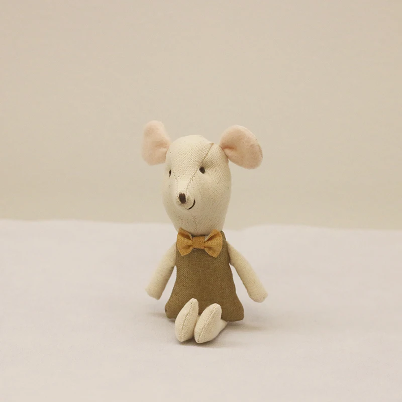 Legmic Toys For Girls Cute Baby Dolls Boy Girl The mouse family Mini plush doll house cute mouse doll box family toys