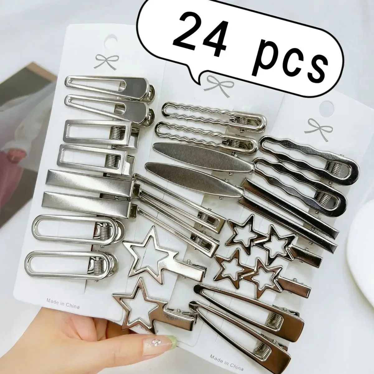 24-teiliges Set Y2K Silber Metall Haarspangen Stern Haaraccessoires für Frauen und Mädchen Verschiedene Stile Nahtlose Entenschnabel-Haarnadeln