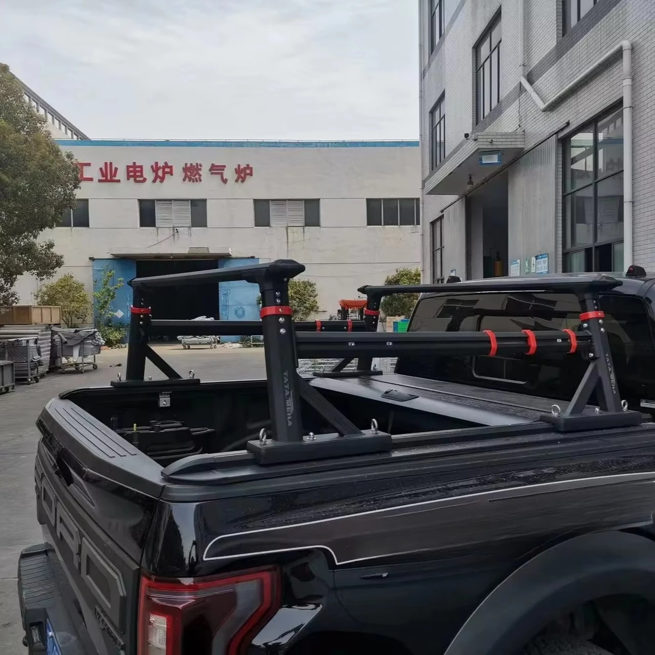 고품질 자동차 부품 공장 직판 픽업트럭용 4x4 범용 스포츠 롤케이지 (새 상품)