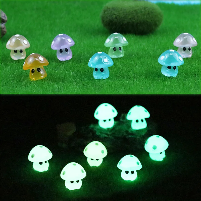 

10pcs Glowing Tiny Mushrooms Mini Figurines Miniature Mushroom Statue Decor For Glowing In the Fairy Garden Dark Ornament