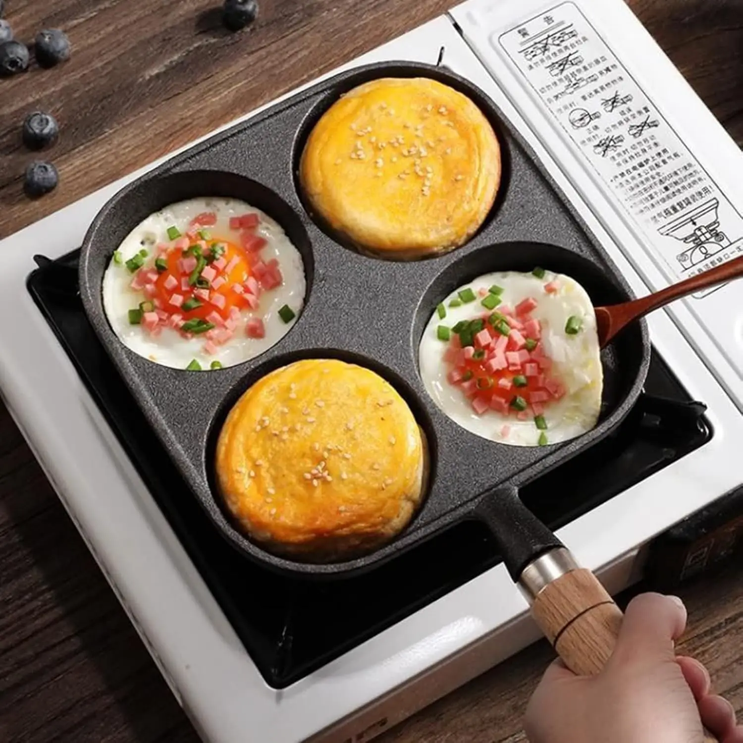 Non-stick Frying Pan 4 cup Cast Iron Egg Pan Divided Baking Pan with Wooden Handle Omelette Pan for Eggs Steak and Burgers 4