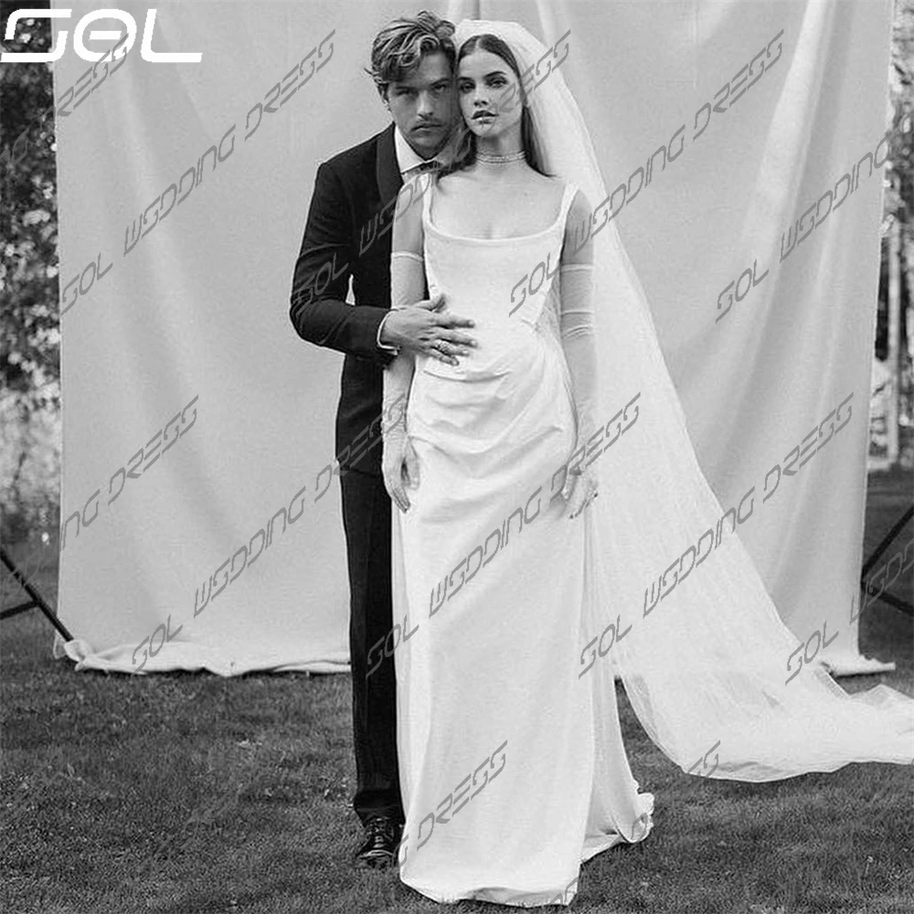 Рисунок 6 - Женское атласное свадебное платье