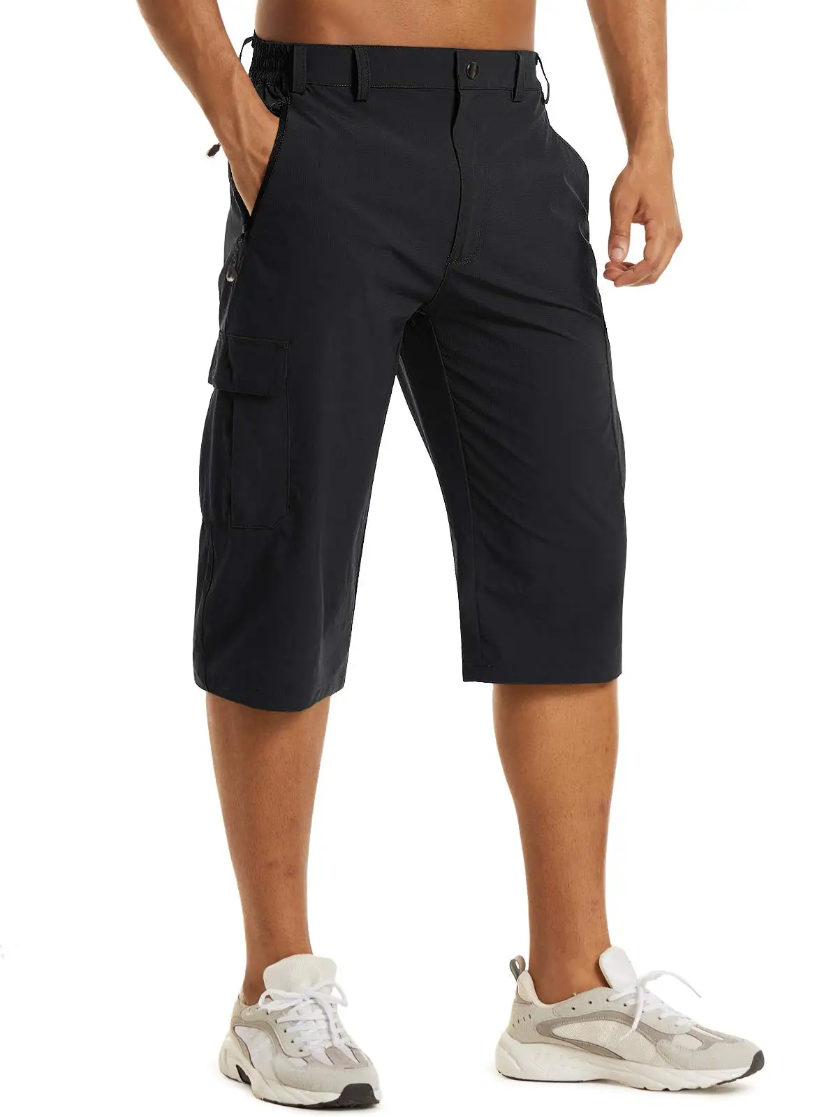Cotton Below Knee Length Men's Outdoor Capri Pants with Multi Pockets