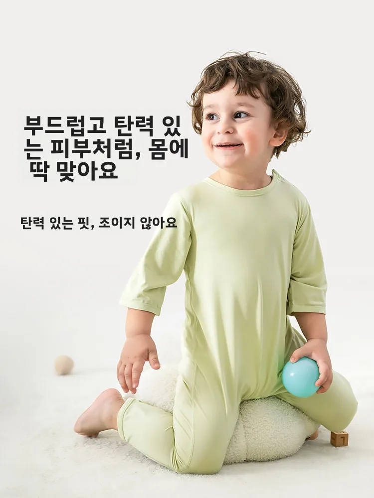 시원한 부드러운 가죽 베이비 롬퍼 여름 얇은 얼음 실크 땀 흡수 통기성 7 슬리브 아동 잠옷 Mabelchild  Style