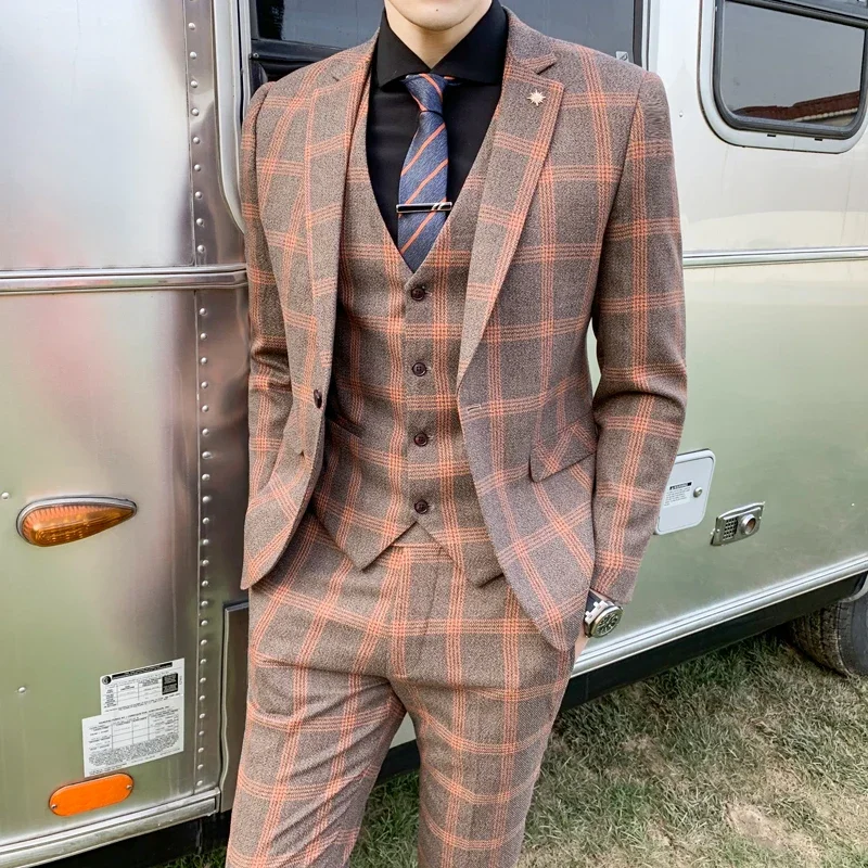 Suit New style (blazer+ Vest +pants) Men Fashion British style Business Casual Hosts Slim-fit Wedding Plaid Work Wedding Suits