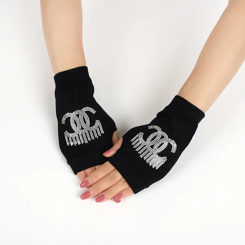 Bare finger rivet black half finger show gloves