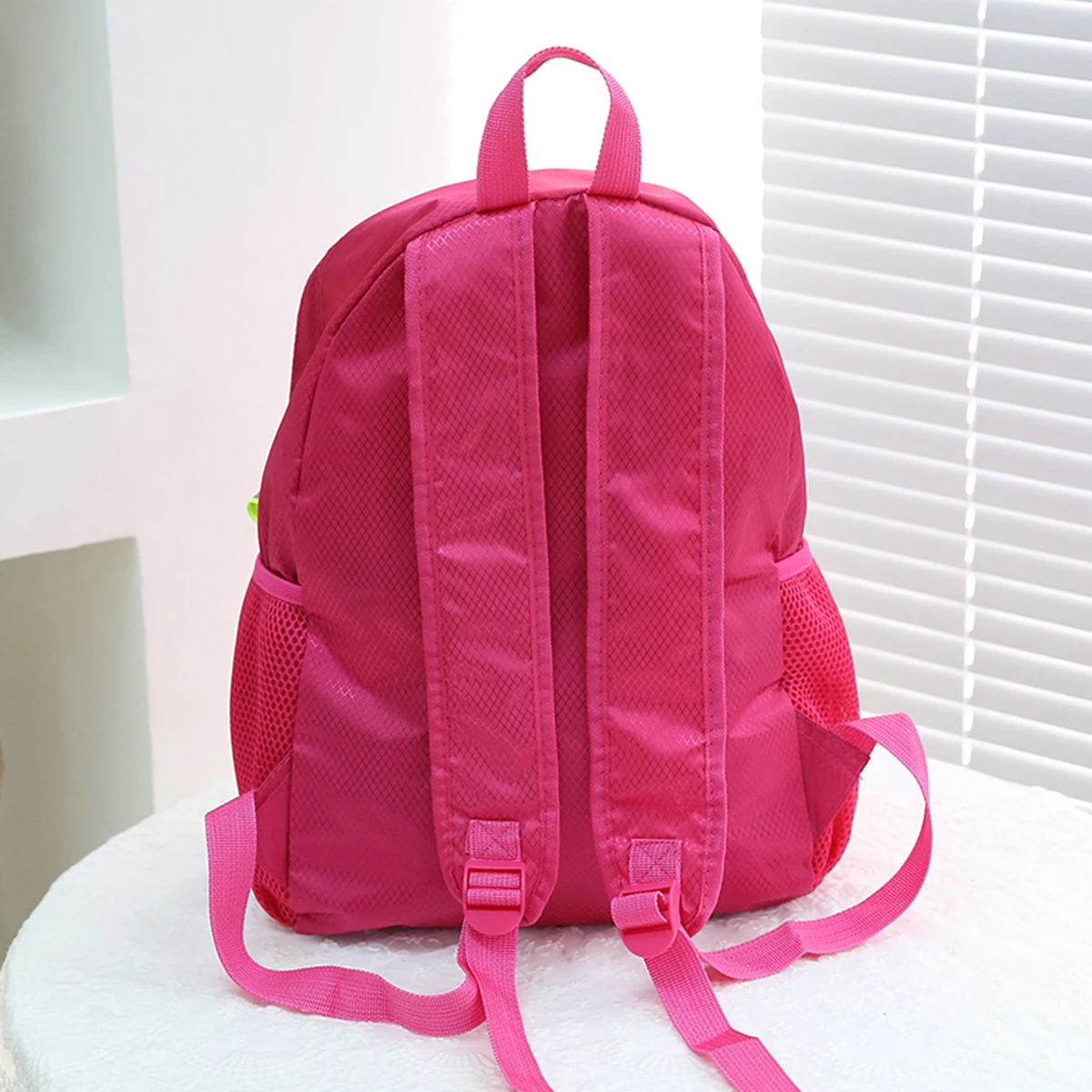 Backpack Outdoor Mountaineering and Climbing Women's Travel Ultra-Light Portable New Summer Ultra-Thin Foldableing Hiking Skin Bag Cosmetics Bag