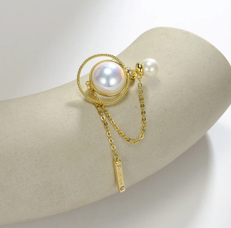 2023 new trend Galaxy imitation pearl copper inlaid zircon Lapel pins Brooch fashion jewelry for women