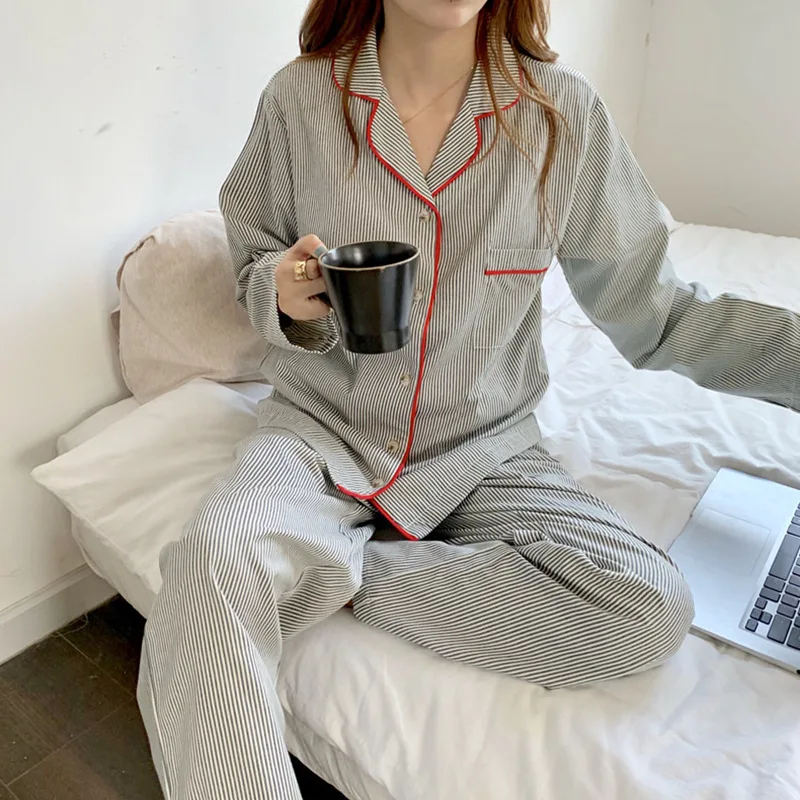 Women's Simple Striped Long-sleeved Cardigan 2 Piece Set Pajamas for Spring