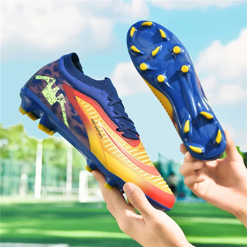 Men Football Boots Soccer Shoes Training Indoor Unisex Futsal Professional Ultralight Breathable