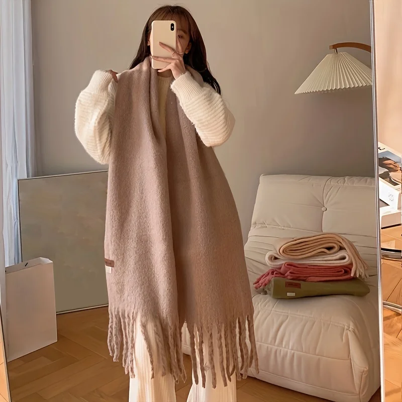 Светло-коричневый