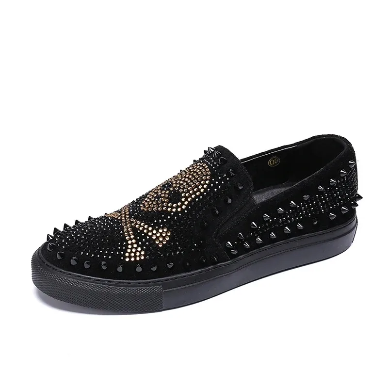 

Luxury Brand Skull Men Loafers Diamond Rhinestones Spikes Men Shoes Rivets Casual Flats Sneakers Designer Shoes High Quality Vip