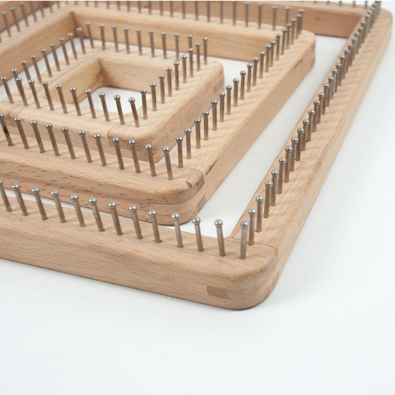 Description Picture 6 of itemWooden Spool Knitting Loom Square Crochet Board Weaving Pegs Wood Weaving Loom for Yarn Cord Knitter DIY Yarn Knitting Tool