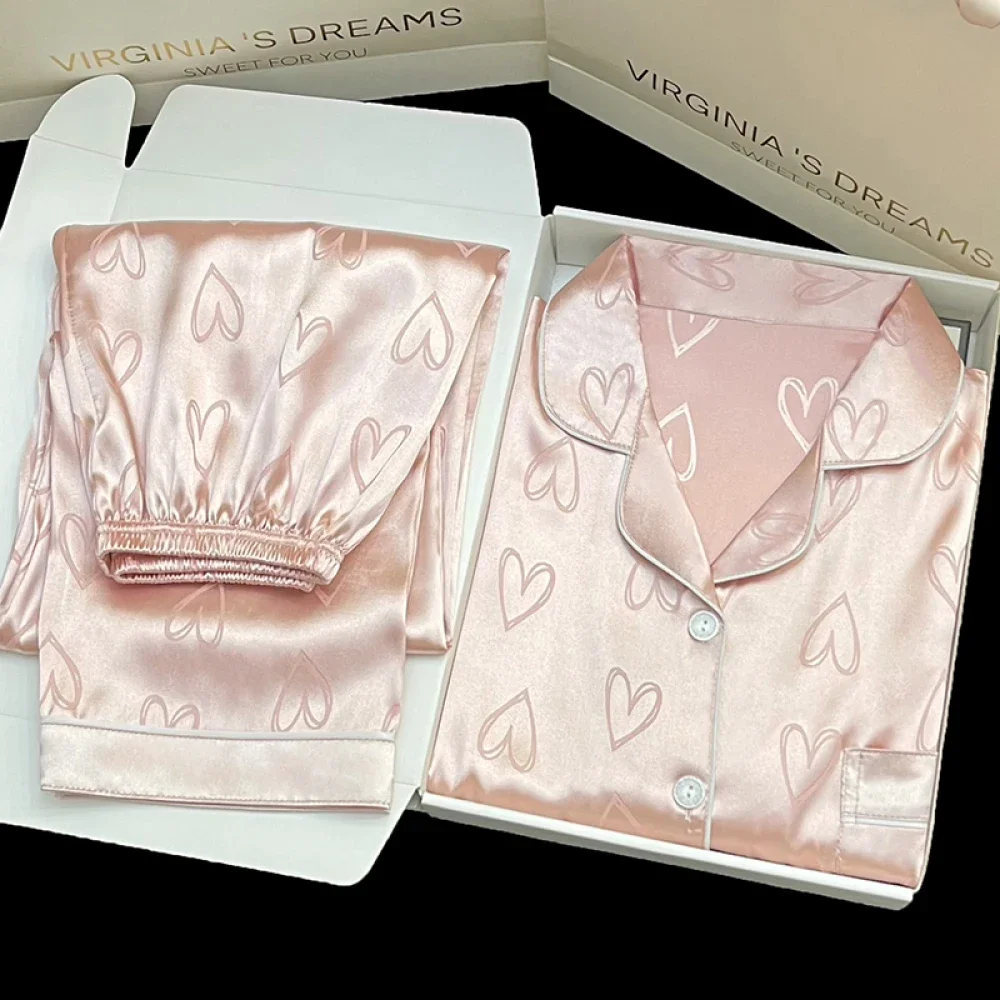 مجموعات بيجامة نسائية كلاسيكية ، جاكار على شكل قلب...