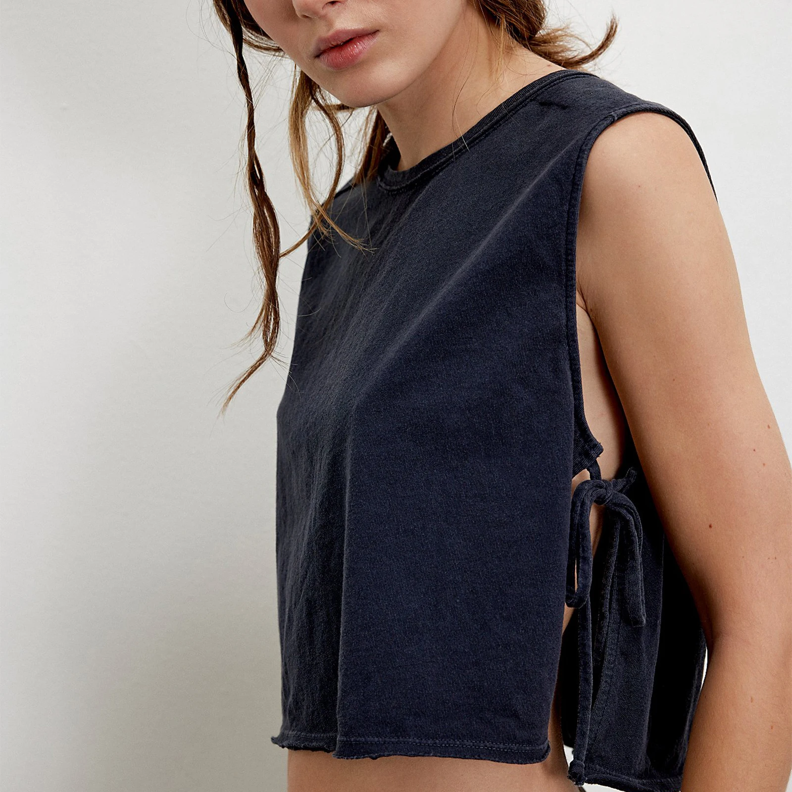 Sexy Crop Tops Summer Tank T-shirts Women Niche Design Off Shoulder Solid Short Sleeve Daily Simple Sexy Trendy Street Tops