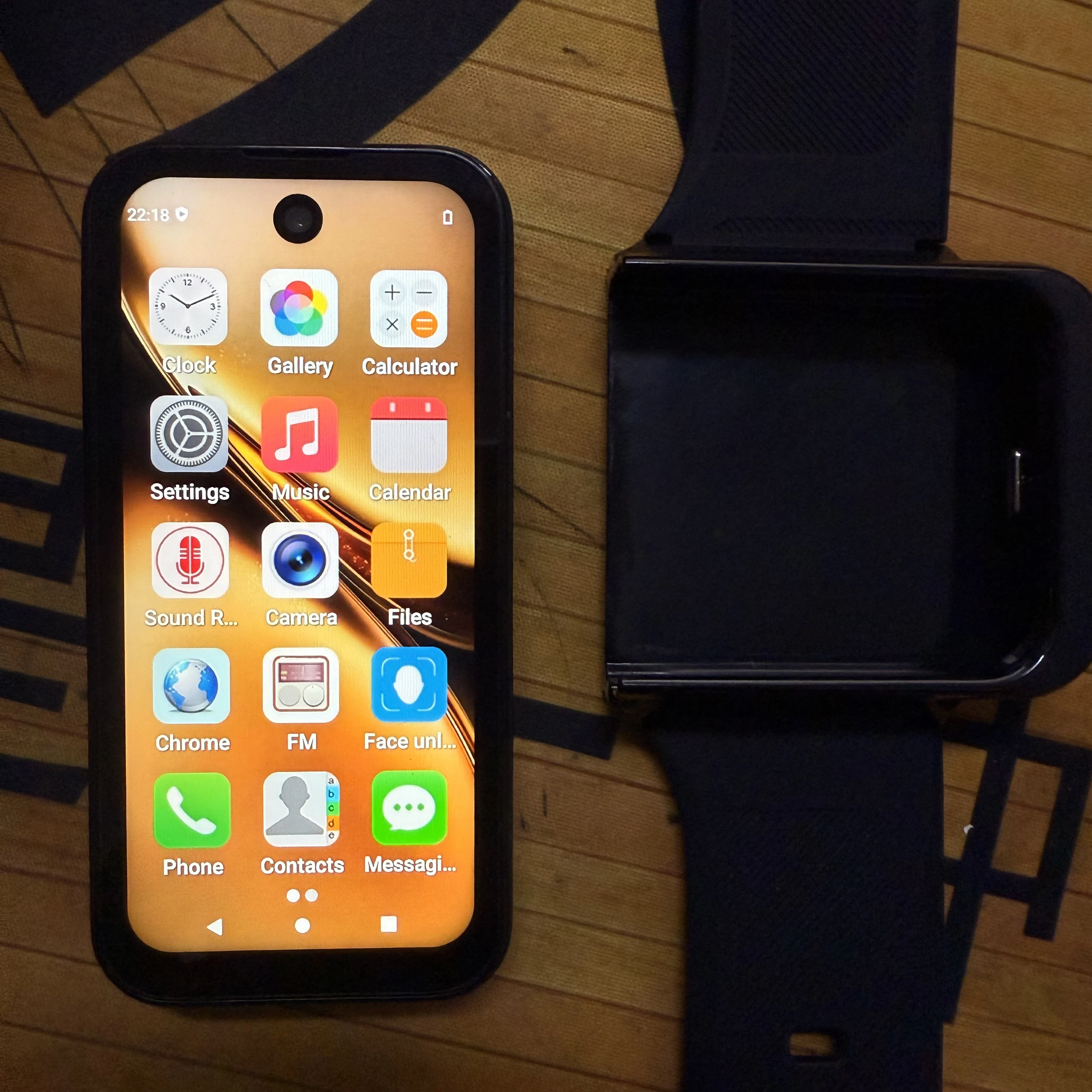 3.97-inch Smartwatch 8GB RAM 256GB ROM Android12.0 With Facial Recognition Dual SIM Standby 4G 5G Network Mini Smart Watch Phone 3