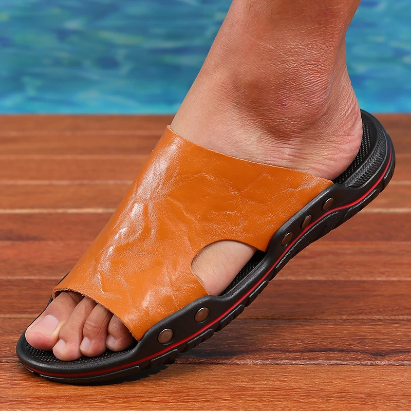 Summer Men's Slippers with Luxurious Design Fashionable Retro Sandals Outdoor Beach Pool Anti Slip Repair Shoes Slides Slippers