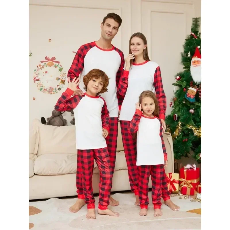 thumbnail image 2 of Conjunto de pijama navideño a juego nuevo 2025 para adultos y niños en familia, conjunto de pijamas de 2 piezas con diseño navideño, 2 of 5