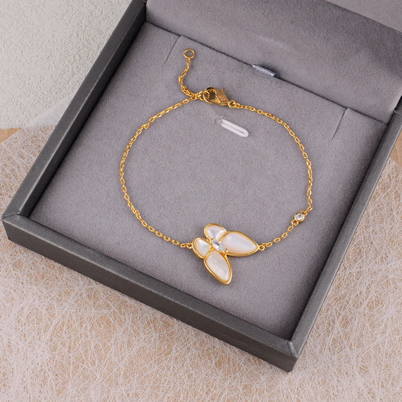 

White Shell Butterfly Bracelet 18k Gold Plated Classic Clover Bracelets Luxury Jewelry for Women Gift