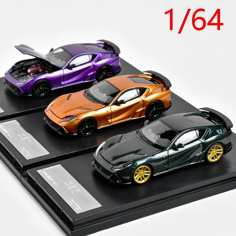 Diecast 1/64 Scale Ferrari 812 Novitec Sports Car Model Alloy