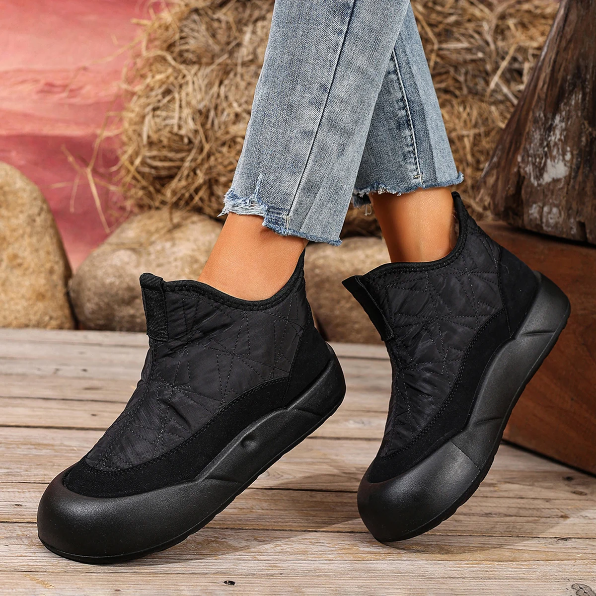 Down Cloth Non-slip Thick Bottom Snow Boots Women Winter fleece-lined Casual Soft Bottom Cotton Shoes