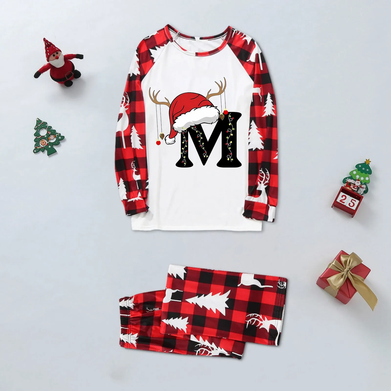 thumbnail image 1 of Conjuntos familiares a juego para Navidad 2024, pijamas, ropa de estar por casa, conjuntos familiares a juego con camisetas y pantalones de manga larga, ropa de dormir, 1 of 5