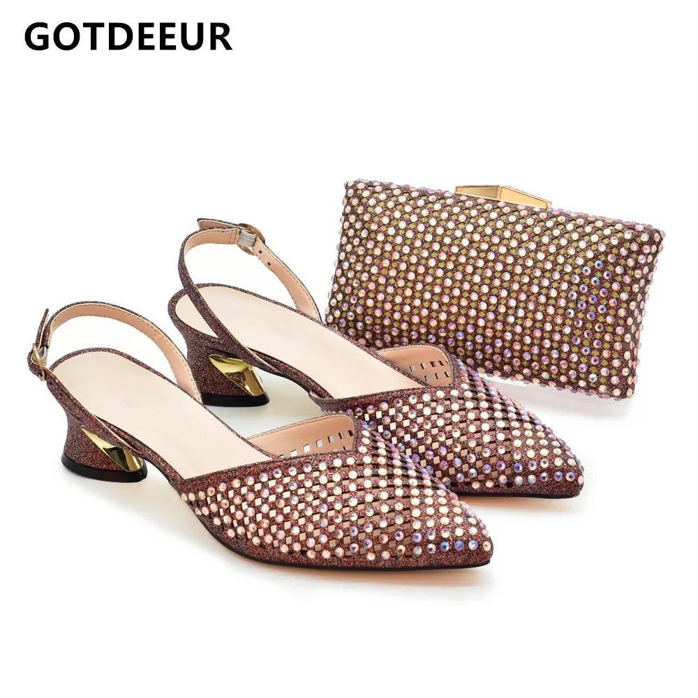 

Latest Design Women Shoes and Bags To Match Set for Nigeria Party Elegant Low Heels Pointed Toe Pumps Wedding Shoes Bride