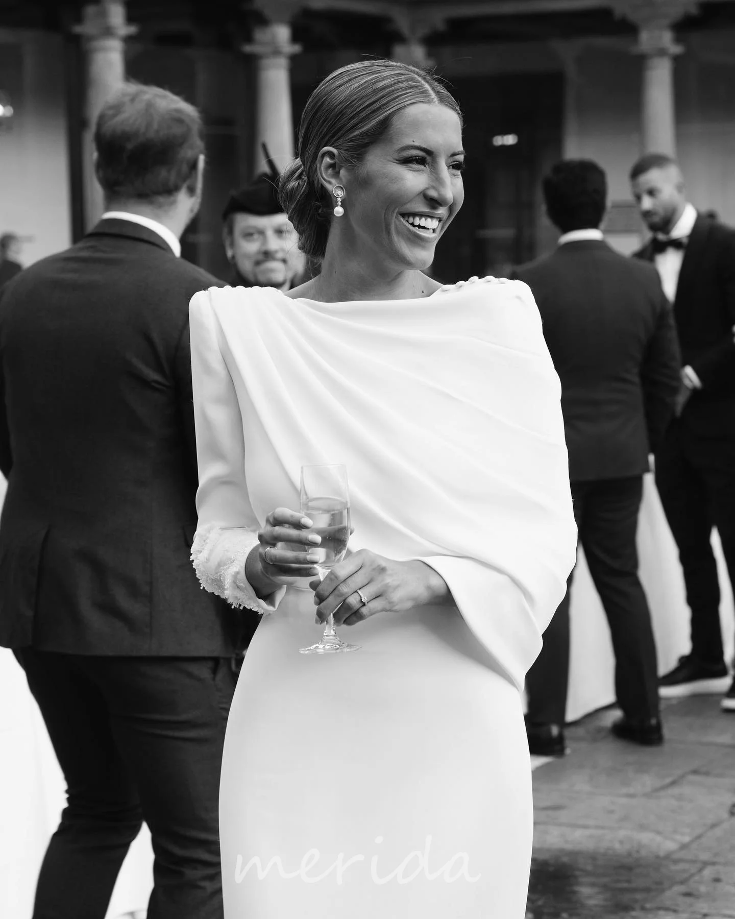 

Merida Lovestory Elegant White Wedding Dress Backless Beaded Bridal Gowns Pleated Zipper Back Wedding Guest Dresses for Women