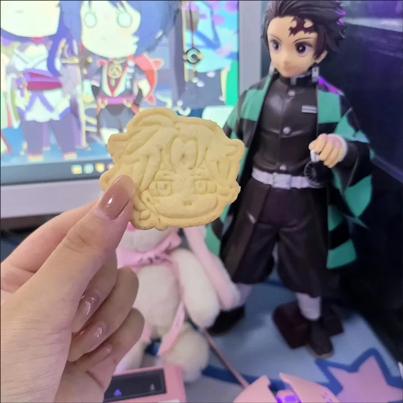 Anime Genshin Impact Cookie Cutters Molds Cookie Stamp Pastry Tools Biscuit Mold for Baking Fondant Cutter