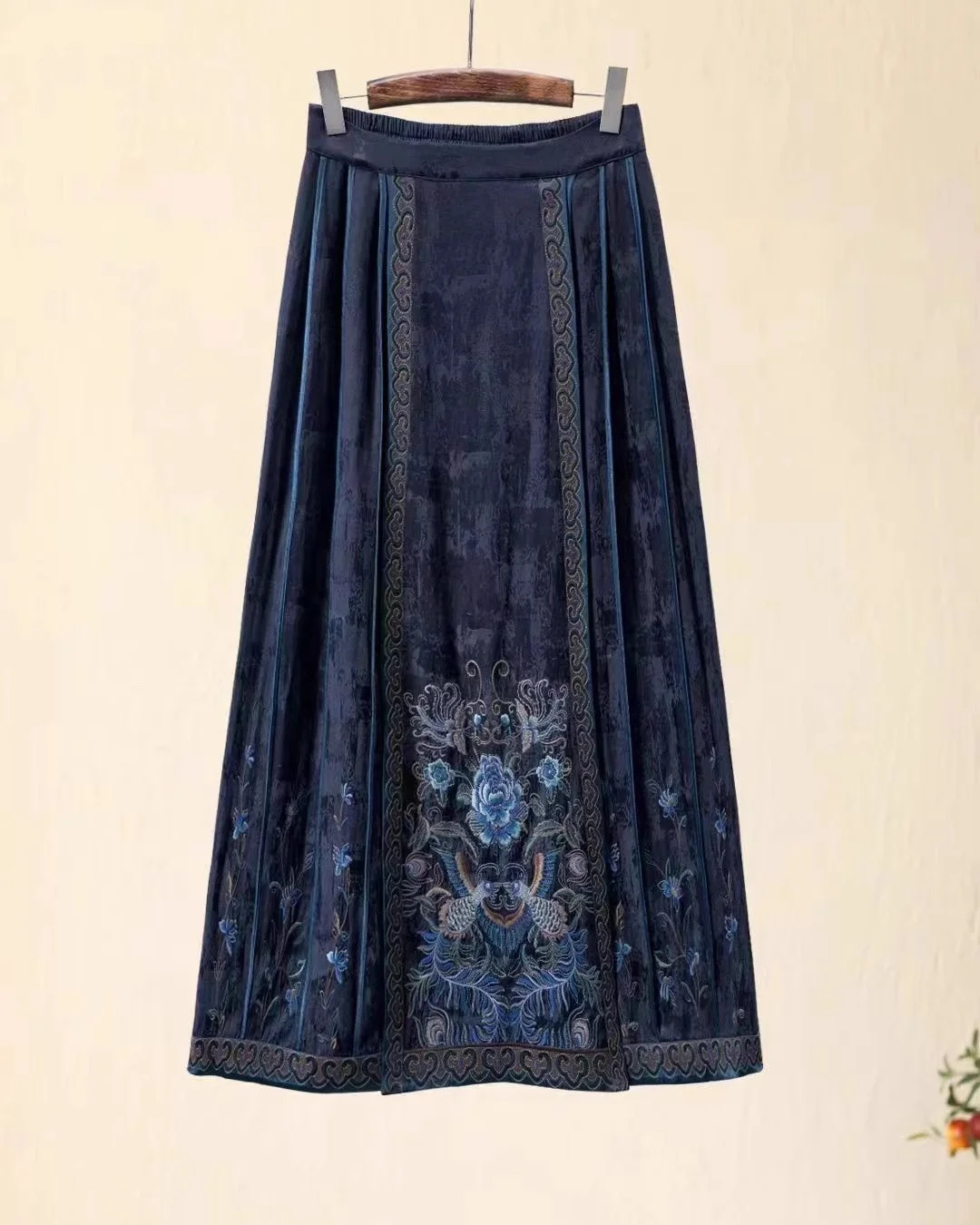 

Роскошная женская юбка в национальном стиле, длинная юбка большого размера, винтажные жаккардовые атласные юбки из искусственного шелка для женщин на весну