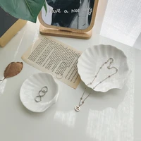 Shell Shaped White Ceramic Plate Jewelry Storage Trays Trays Storage Dishes Ring Earings Plate Home Decorative Tray Design 1