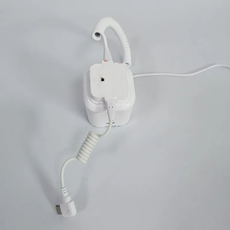 Рисунок 4 - Задняя панель с защитой от кражи