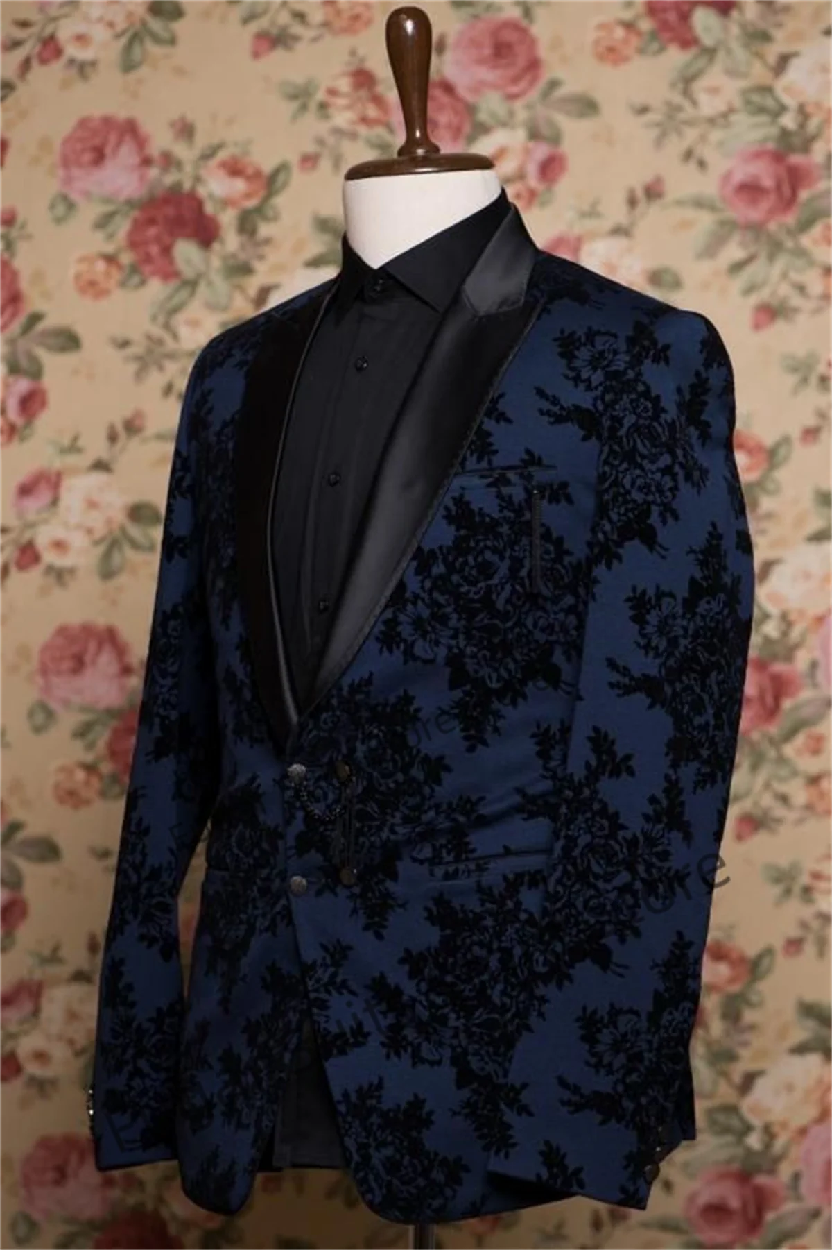 Luxuly Jacquard Black Wedding Suits For Men Slim Fit Black Peak Lapel Groom Tuxedos 2 PCS Sets Fashion Male Blazer Costume Homme