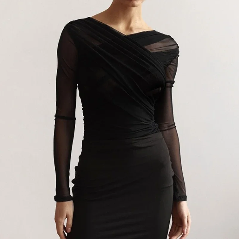 Fashion Spring and Summer New Women's Sexy Mesh Pleated Long-sleeved T-shirt Elegant V-neck Solid Color Casual Short Blouse