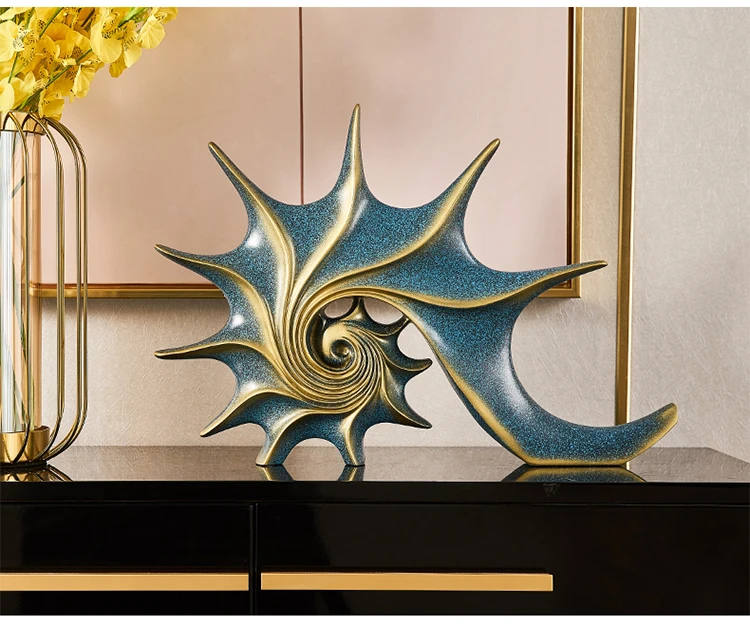 Nordic Resin Seashell Conch Ornament