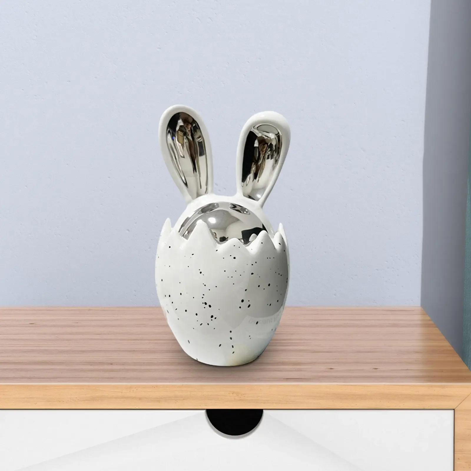 

Декор в виде кролика в виде баклажаны