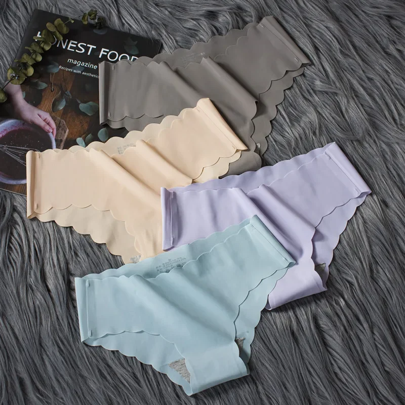 Ice Silk Seamless Women's Underwear 4pcs with Pure Cotton Crotch for High-end Japanese Girls