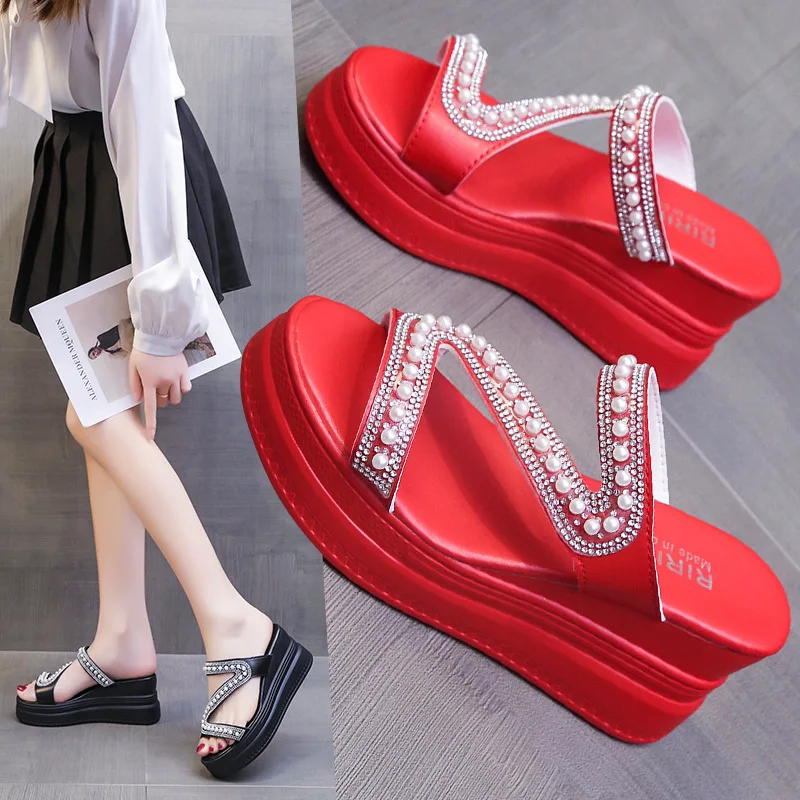 

Female Shoes House Slippers Platform Low Luxury Slides On A Wedge String Bead 2024 Summer Designer Rubber PU Fabric Rome Hoof