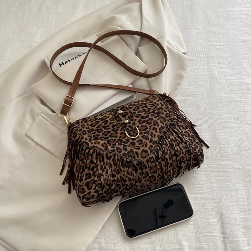 Vintage Tassel Square Handbag Bohemian Style Shoulder Crossbody Bag Travel Commuter Flap Shoulder Bag