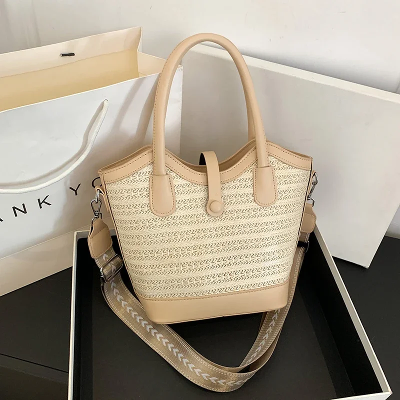 Fashion Summer Beach Bags For Women New Handmade Rattan Woven Shoulder Bags Brand Large Capacity Straw Bag Casual Travel Handbag