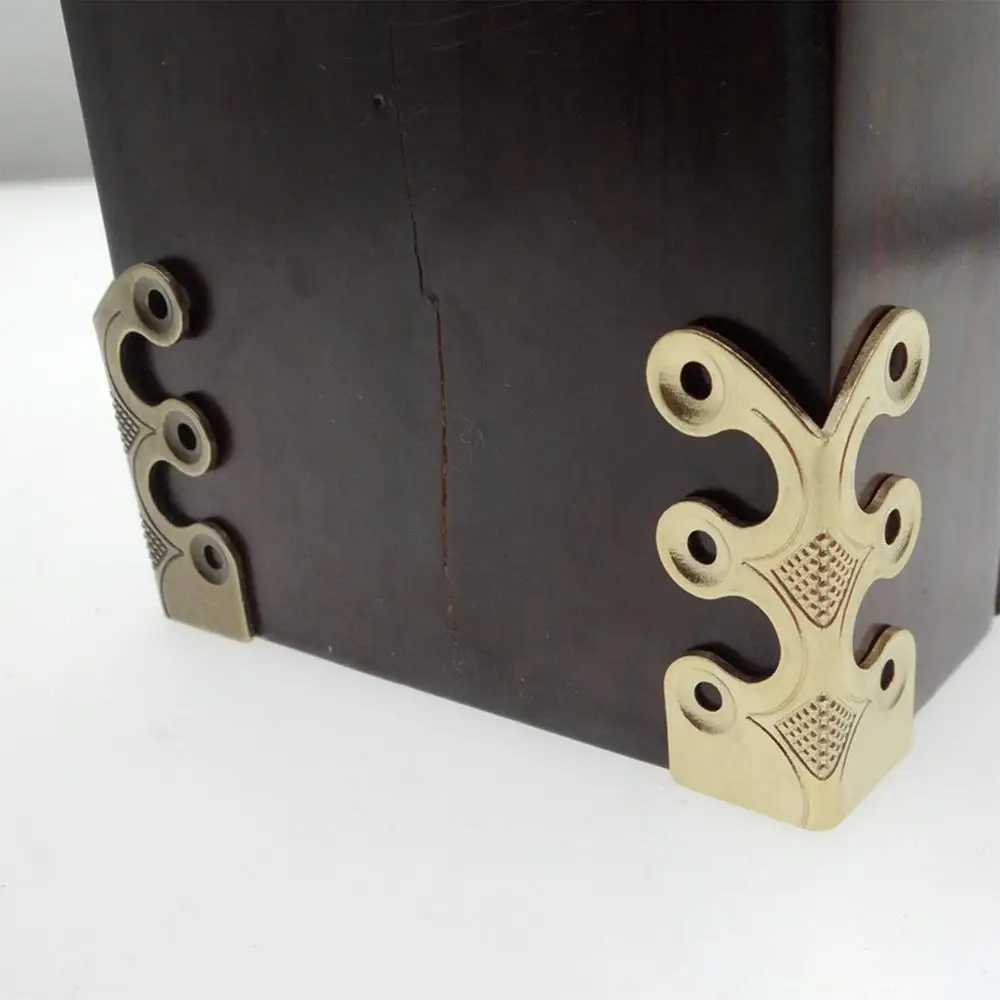 Description Picture 6 of itemAntique Decorative Edge Cover Corner Protectors Metal Angle Brackets for Photo Album Edge Corner Protector for Cabinets Dressers