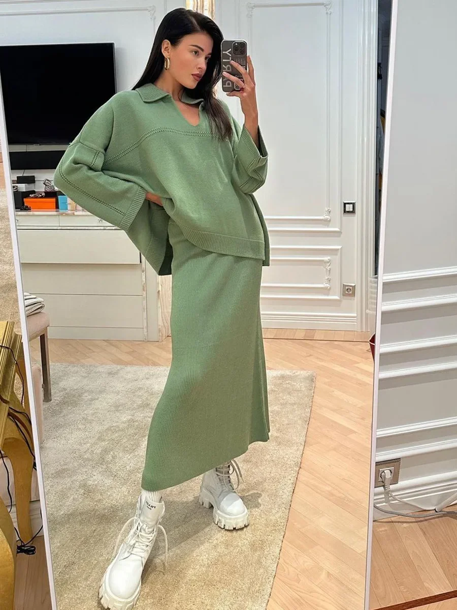 Bornladies Autumn Winter Women V-neck Knitted Sweater Skirt Set Fashion Solid Basic Pullover Top Warm Loose Knitted 2-piece Set