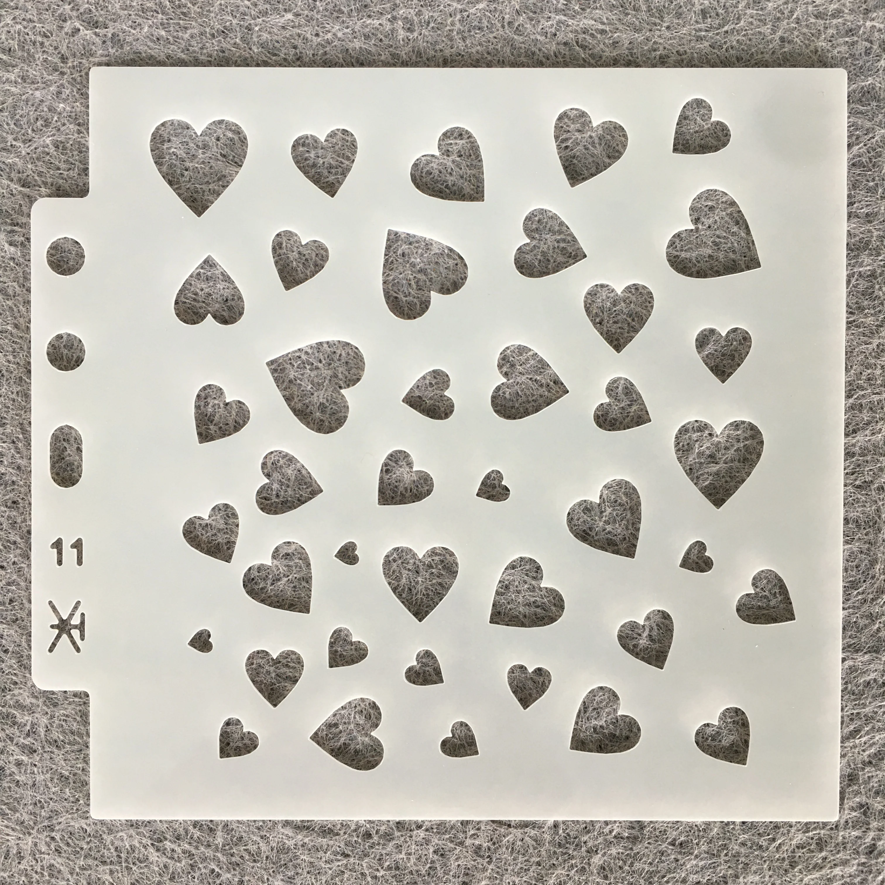 

14*13cm Heart Texture DIY Layering Stencils Wall Painting Scrapbook Coloring Embossing Album Decorative Template