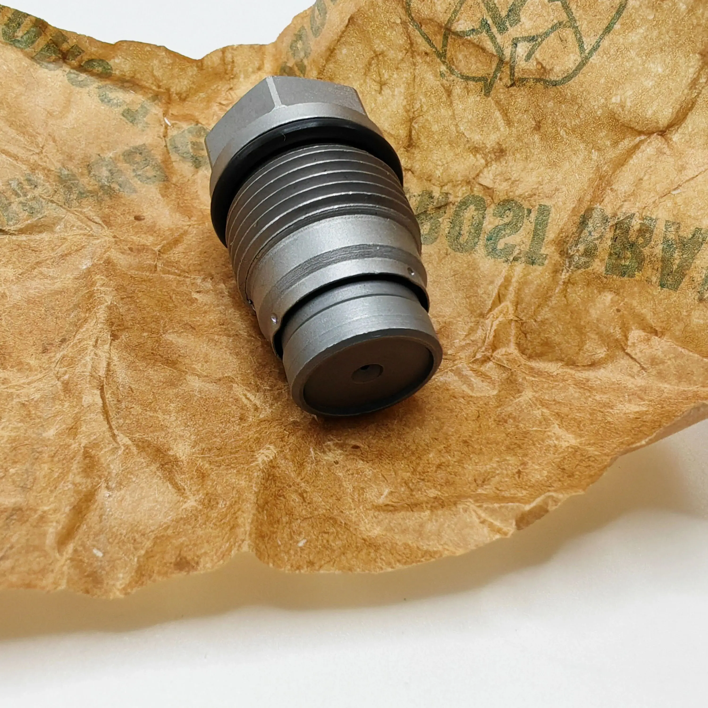 Fuel Pressure Regulator Pressure Control Valve Common Rail Relief Valve
