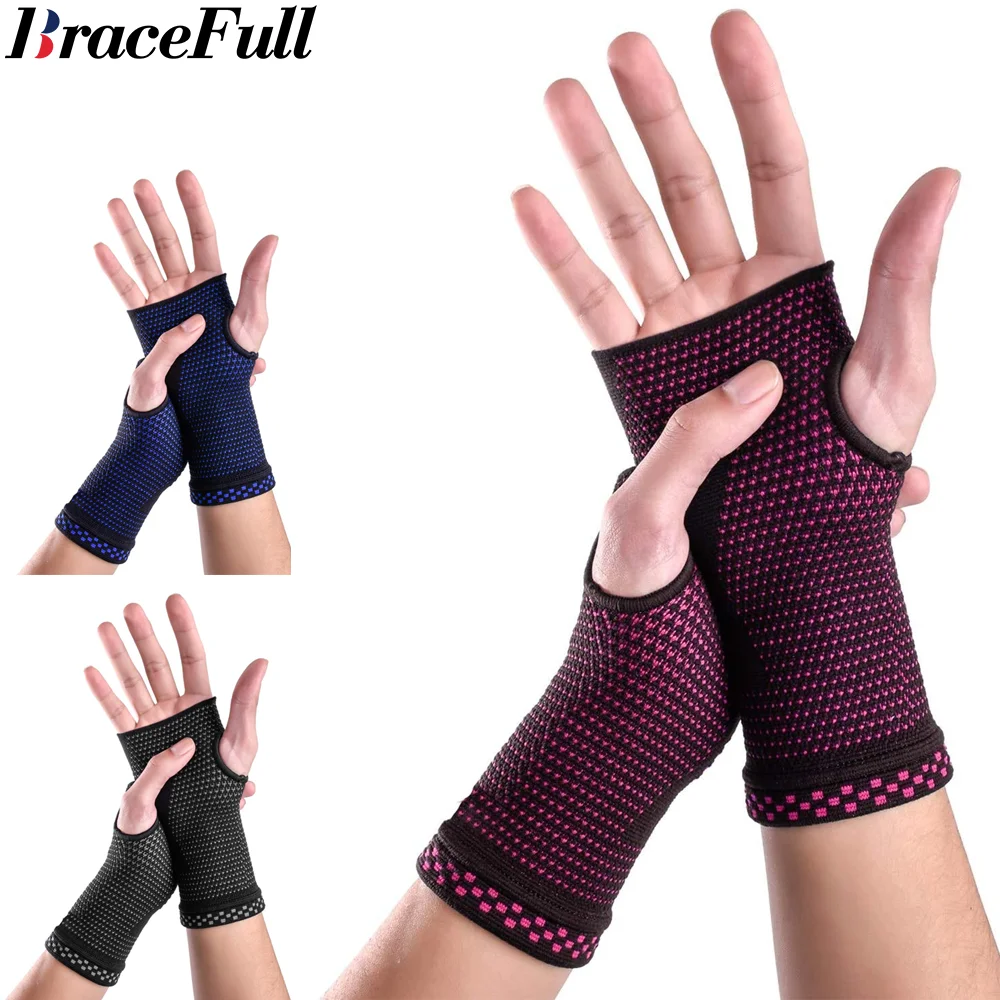 

One Pair Medical Grade Compression Gloves for Carpal Tunnel and Wrist Pain Relief Treatment Everyday Wrist Brace Unisex